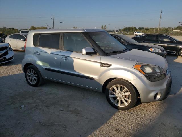 KNDJT2A58C7368200 - 2012 KIA SOUL SILVER photo 4