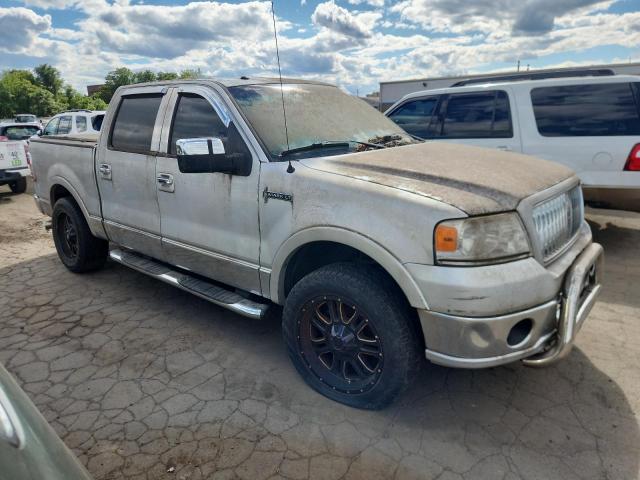 5LTPW18546FJ17263 - 2006 LINCOLN MARK LT GRAY photo 4