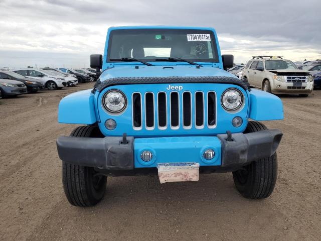 1C4HJWEG1HL751188 - 2017 JEEP WRANGLER U SAHARA Mavi foto 5