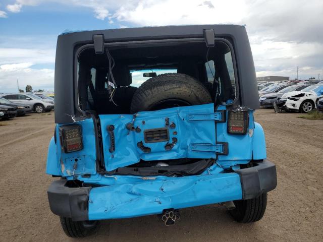 1C4HJWEG1HL751188 - 2017 JEEP WRANGLER U SAHARA Mavi foto 6