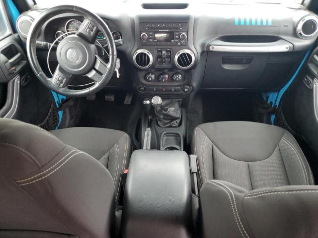 1C4HJWEG1HL751188 - 2017 JEEP WRANGLER U SAHARA Mavi foto 8