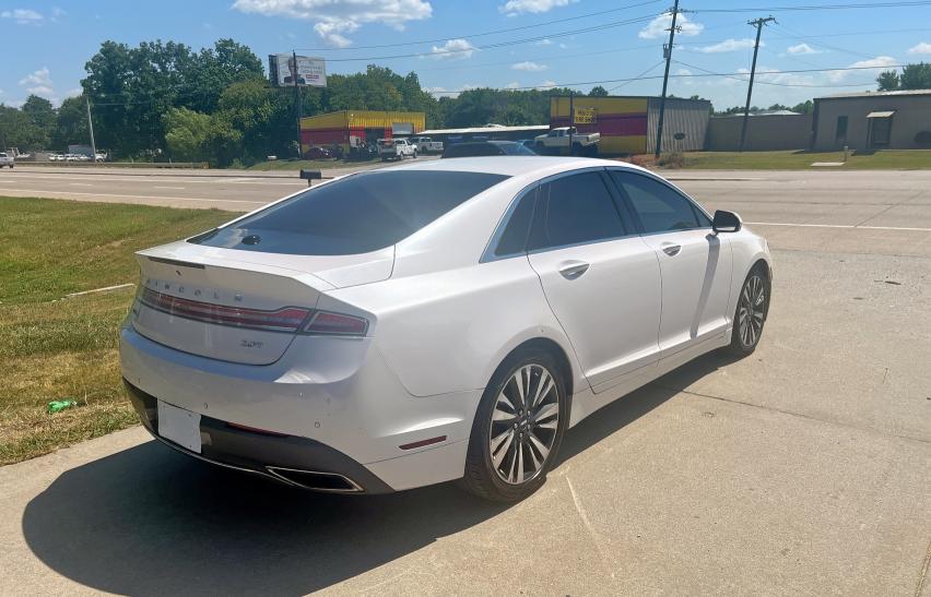 3LN6L5E9XJR613830 - 2018 LINCOLN MKZ RESERVE Белый фото 4