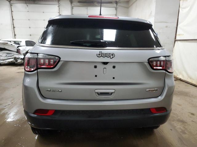 3C4NJDFB2NT224643 - 2022 JEEP COMPASS LATITUDE LUX SILVER photo 6