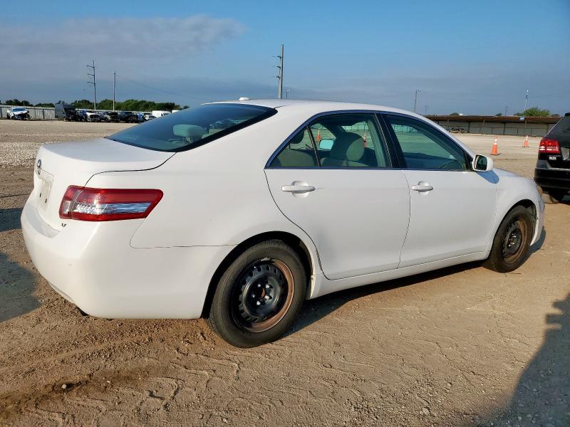 4T4BF3EK4AR059776 - 2010 TOYOTA CAMRY BASE WHITE photo 3