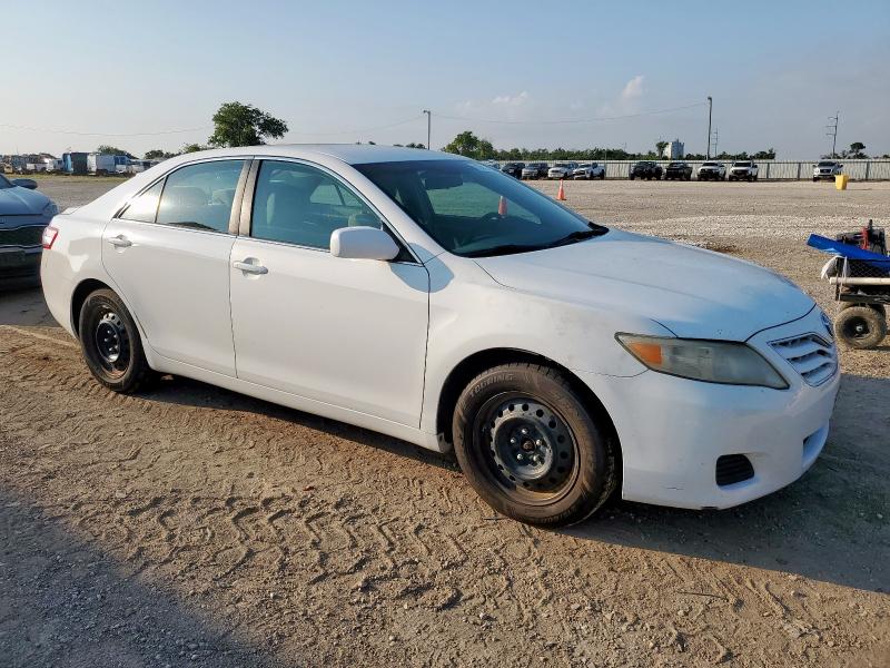 4T4BF3EK4AR059776 - 2010 TOYOTA CAMRY BASE WHITE photo 4
