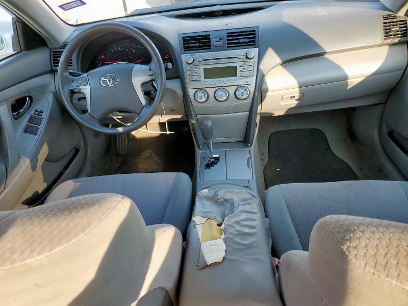 4T4BF3EK4AR059776 - 2010 TOYOTA CAMRY BASE WHITE photo 8