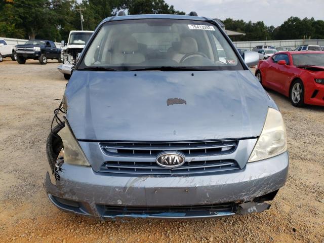 KNDMB133586255551 - 2008 KIA SEDONA BLUE photo 5