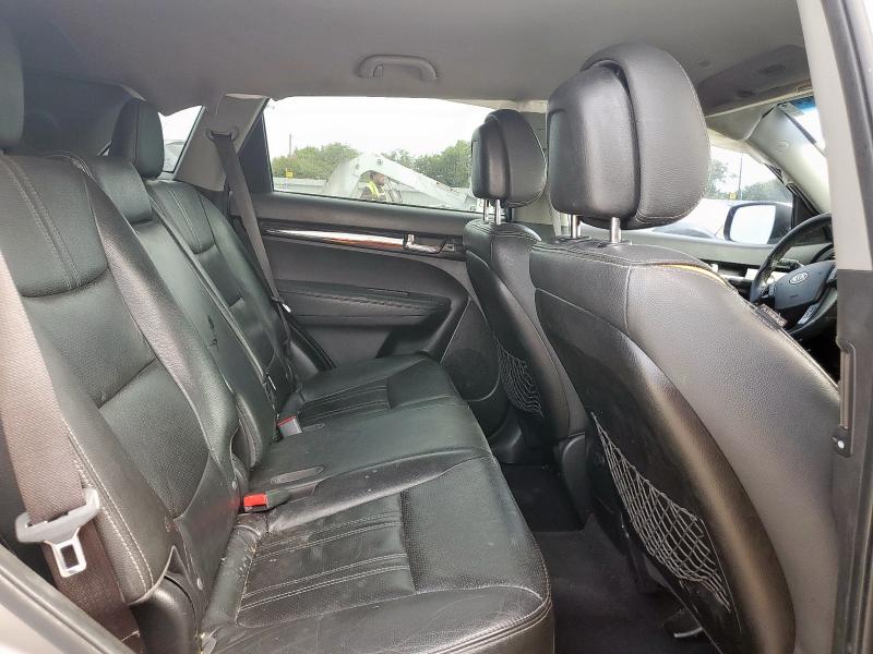 5XYKU4A64CG227598 - 2012 KIA SORENTO EX 棕色 照片 11