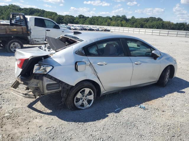 1G1BC5SM8J7208884 - 2018 CHEVROLET CRUZE LS 银色 照片 3