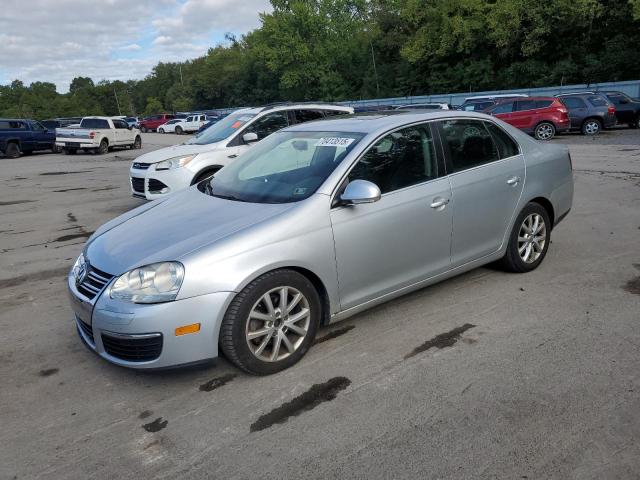 2010 VOLKSWAGEN JETTA SE, 