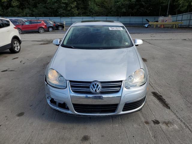 3VWRX7AJ1AM062053 - 2010 VOLKSWAGEN JETTA SE SILVER photo 5