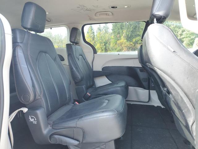 2C4RC1BG9KR589816 - 2019 CHRYSLER PACIFICA TOURING L PURPLE photo 11