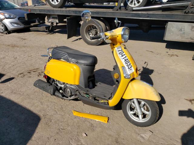 RFVJFJ104J1001029 - 2018 GENUINE SCOOTER CO. BUDDY KICK YELLOW photo 4