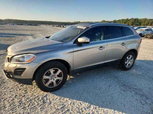 2011 VOLVO XC60 3.2, 
