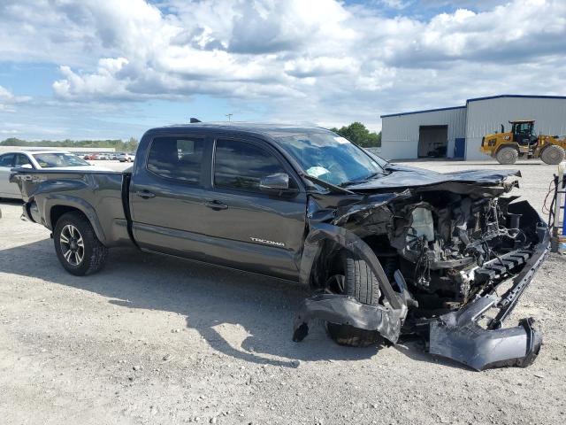 3TMDZ5BN9JM045644 - 2018 TOYOTA TACOMA DOUBLE CAB Gris photo 4