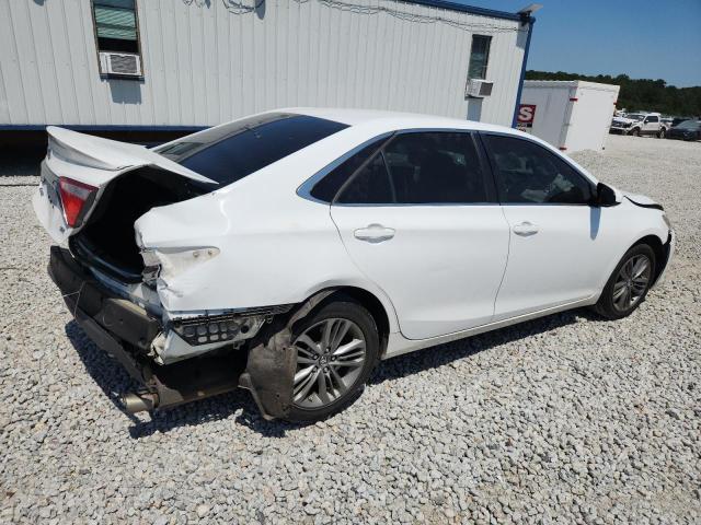 4T1BF1FK9GU587917 - 2016 TOYOTA CAMRY LE WHITE photo 3
