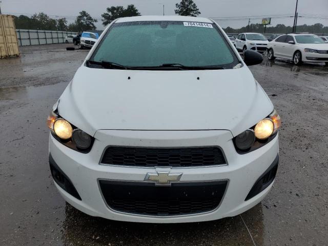 1G1JA5SH9F4175049 - 2015 CHEVROLET SONIC LS WHITE photo 5