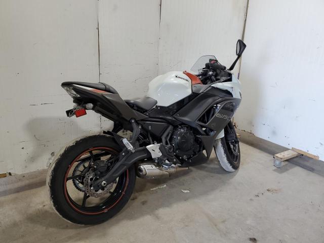 ML5EXER1XPDA88842 - 2023 KAWASAKI EX650 R Ақ фото 4