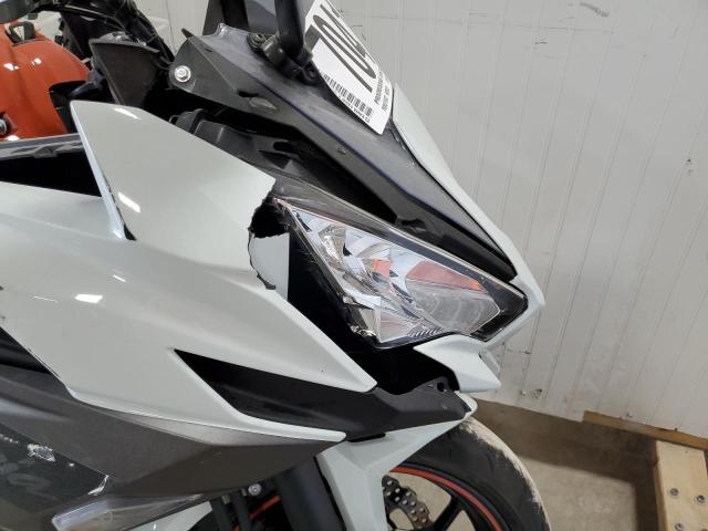 ML5EXER1XPDA88842 - 2023 KAWASAKI EX650 R Ақ фото 9