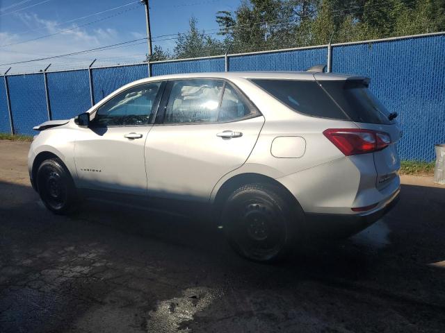 2GNAXREV2J6137949 - 2018 CHEVROLET EQUINOX LS SILVER photo 2