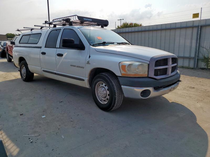 3D7KR28C96G258729 - 2006 DODGE RAM 2500 ST WHITE photo 4