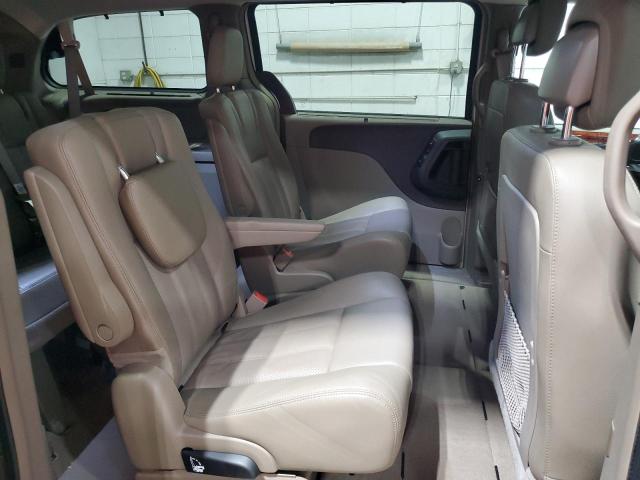 2C4RC1CG2FR698400 - 2015 CHRYSLER TOWN & COU TOURING L GOLD photo 11