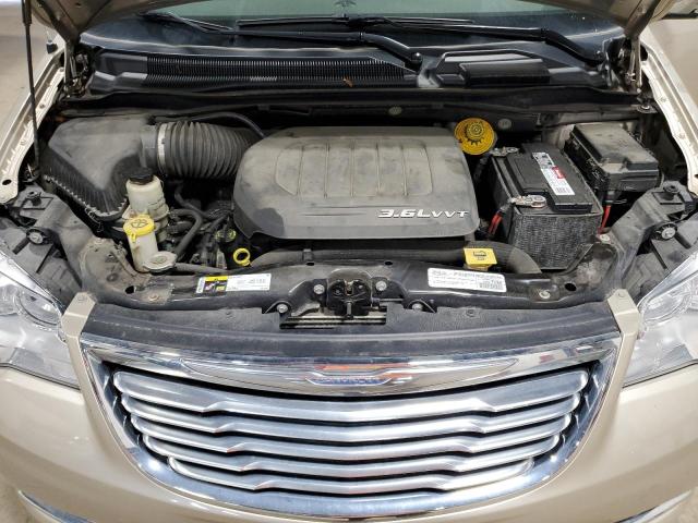 2C4RC1CG2FR698400 - 2015 CHRYSLER TOWN & COU TOURING L GOLD photo 12