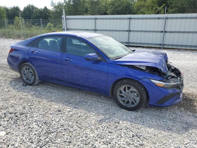 KMHLM4DJ7RU109763 - 2024 HYUNDAI ELANTRA BLUE BLUE photo 4