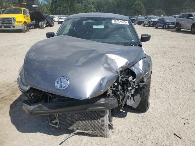 3VWFP7AT6EM630694 - 2014 VOLKSWAGEN BEETLE Grau Foto 5