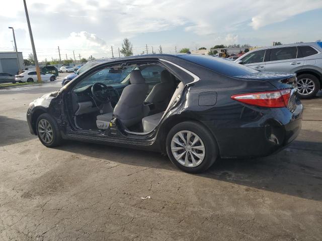 4T1BF1FK1GU252814 - 2016 TOYOTA CAMRY LE BLACK photo 2