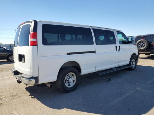 1GAZGPFG9H1147724 - 2017 CHEVROLET EXPRESS G3 LT WHITE photo 3