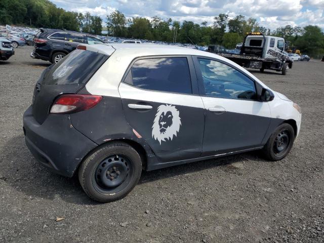 JM1DE1HZ8B0111930 - 2011 MAZDA MAZDA2 TWO TONE photo 3