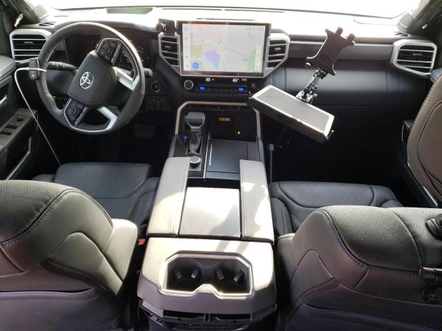 5TFNA5DB5PX085463 - 2023 TOYOTA TUNDRA CREWMAX PLATINUM Silber Foto 8