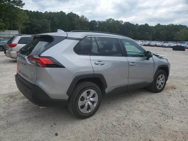 2T3K1RFV9KW039150 - 2019 TOYOTA RAV4 LE SILVER photo 3