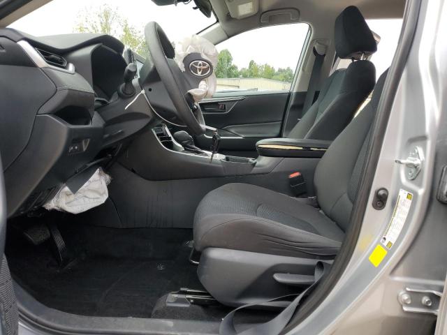 2T3K1RFV9KW039150 - 2019 TOYOTA RAV4 LE SILVER photo 7