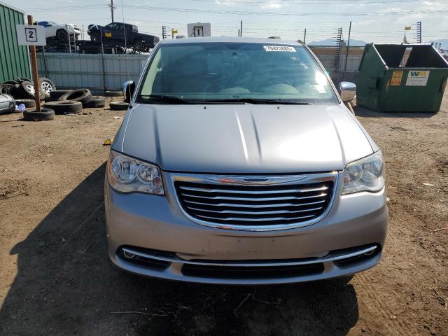 2C4RC1CG7ER204109 - 2014 CHRYSLER TOWN & COU TOURING L SILVER photo 5