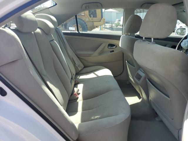 4T4BE46K79R105667 - 2009 TOYOTA CAMRY BASE WHITE photo 10