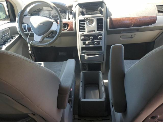 2A4RR5D11AR232251 - 2010 CHRYSLER TOWN & COU TOURING RED photo 8