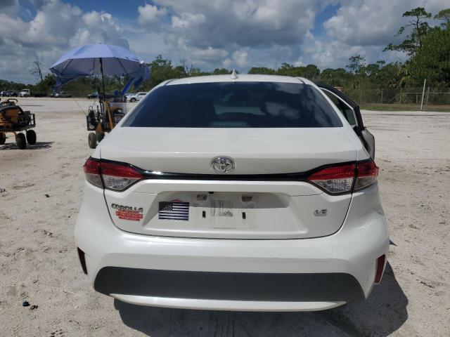 5YFEPMAE3MP199236 - 2021 TOYOTA COROLLA LE WHITE photo 6