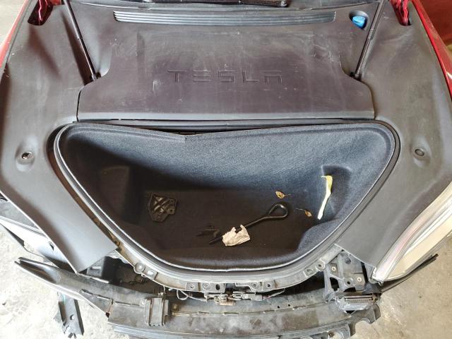 5YJSA1E23JF294907 - 2018 TESLA MODEL S RED photo 11