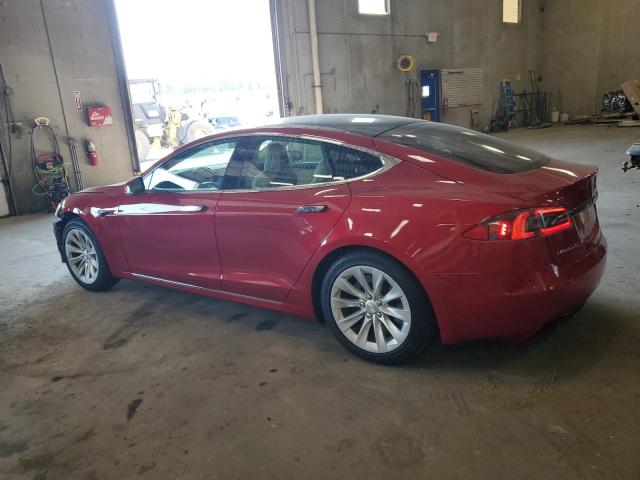 5YJSA1E23JF294907 - 2018 TESLA MODEL S RED photo 2