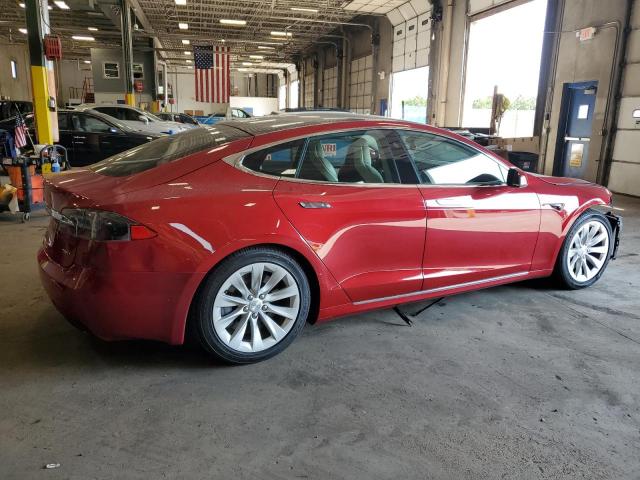 5YJSA1E23JF294907 - 2018 TESLA MODEL S RED photo 3