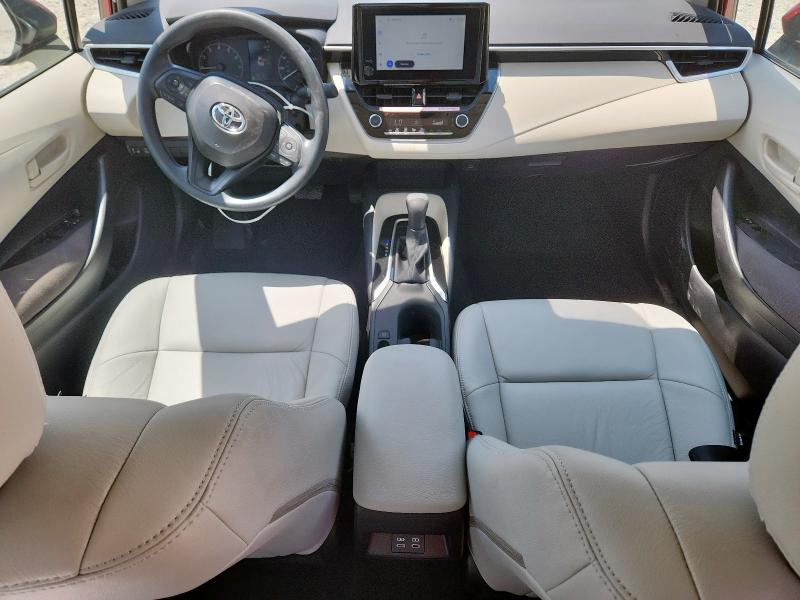 5YFB4MDE9SP345093 - 2025 TOYOTA COROLLA LE BURGUNDY photo 8