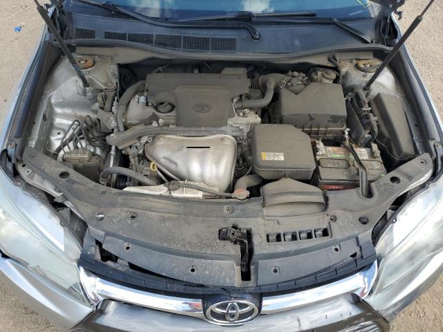 4T4BF1FK4GR543569 - 2016 TOYOTA CAMRY LE SILVER photo 11