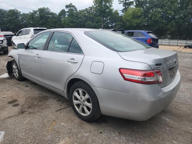 4T1BF3EK3AU088938 - 2010 TOYOTA CAMRY BASE SILVER photo 2
