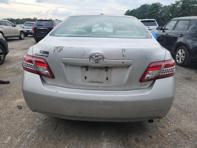 4T1BF3EK3AU088938 - 2010 TOYOTA CAMRY BASE SILVER photo 6