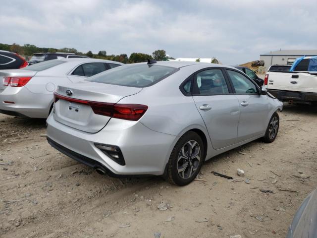 3KPF24AD4ME295324 - 2021 KIA FORTE FE SILVER photo 3