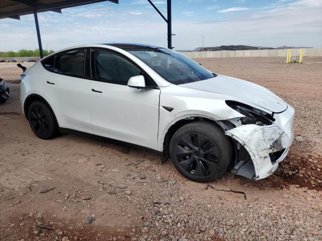 7SAYGDED5SF255090 - 2025 TESLA MODEL Y WHITE photo 4