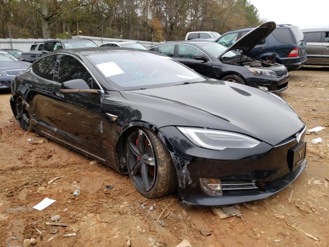 5YJSA1E23JF268761 - 2018 TESLA MODEL S შავი ფოტო 4