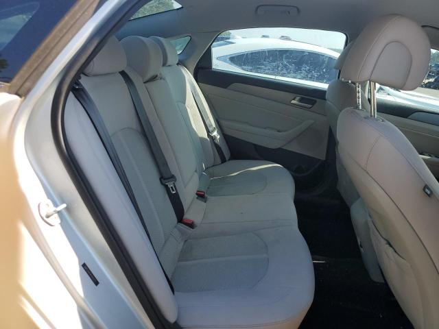 5NPE24AF9FH243313 - 2015 HYUNDAI SONATA SE SILVER photo 10